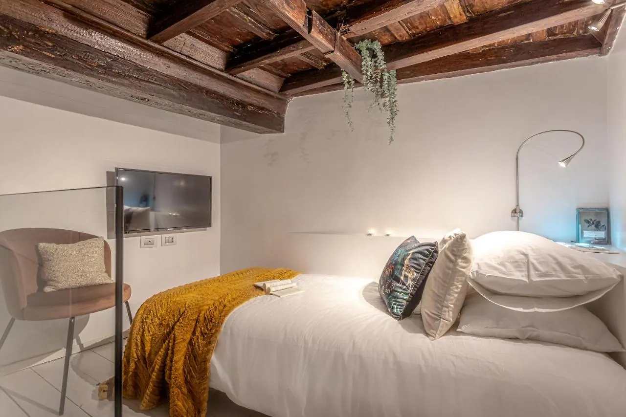 Lucrezia Apartment - Close To Piazza Navona Rome 0*,  Italy