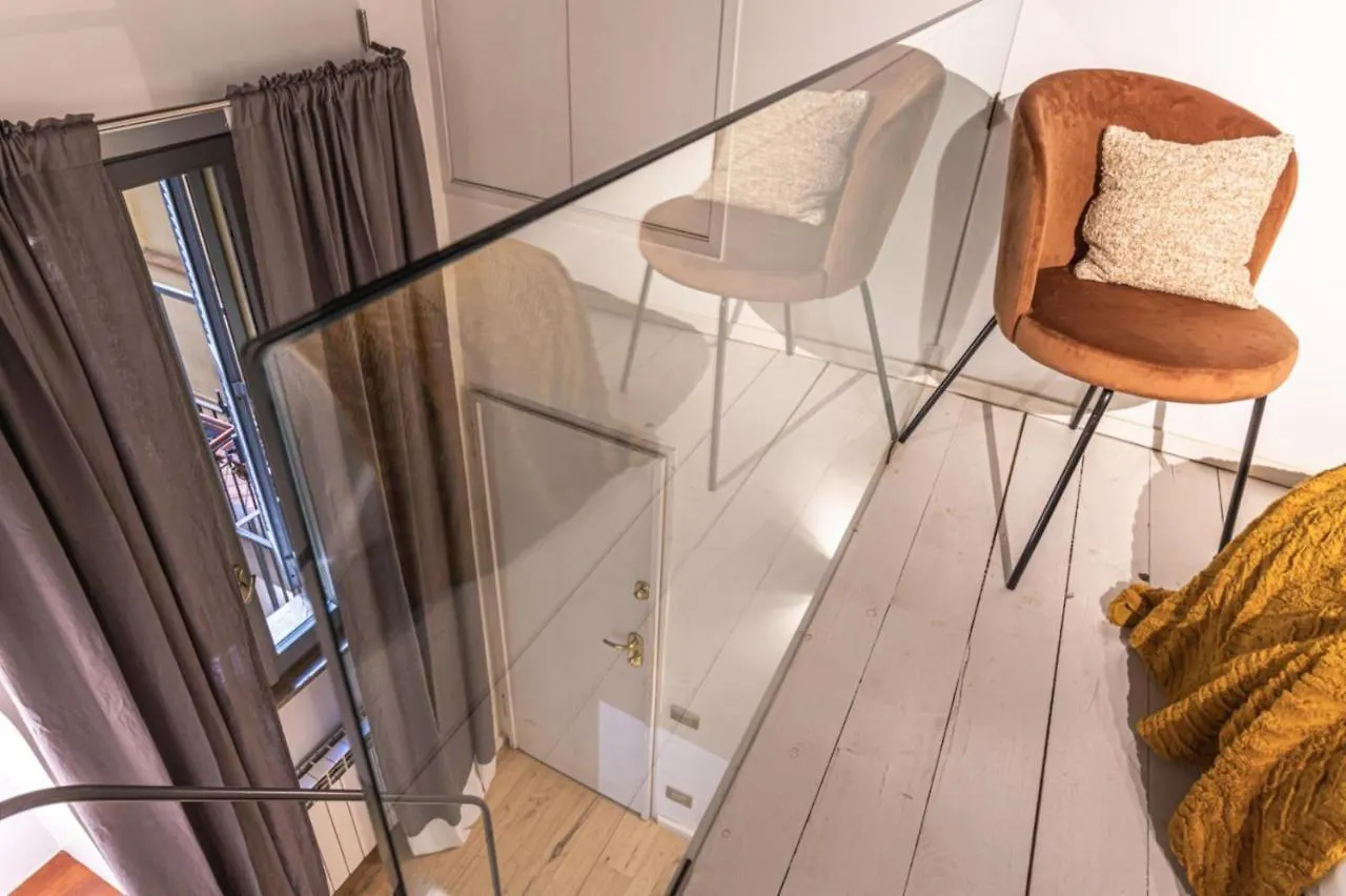 Lucrezia Apartment - Close To Piazza Navona Rome